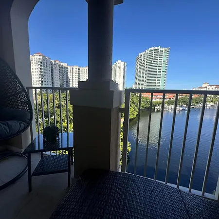 The Coastal! Water View Amazing 2 Bed 2Bath Apartment At Aventura Yacht Club